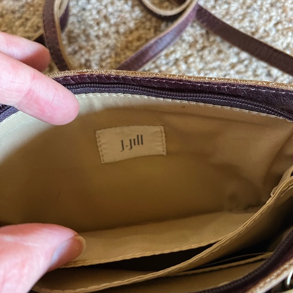 J. Jill Small Red Brown Genuine Leather Crossbody Purse with Zipper Closure - Picture 6 of 11